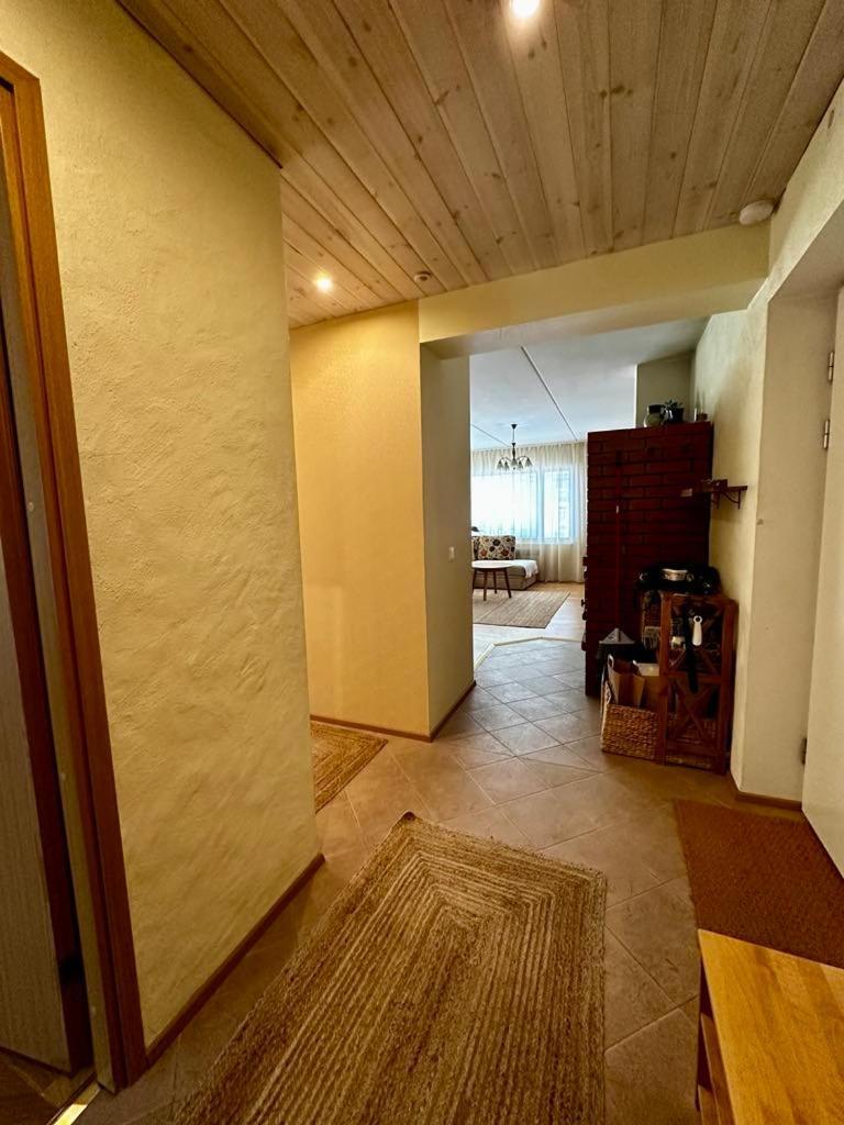 Tolli Apartment กูรัซซาเร ภายนอก รูปภาพ