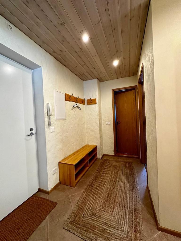 Tolli Apartment กูรัซซาเร ภายนอก รูปภาพ